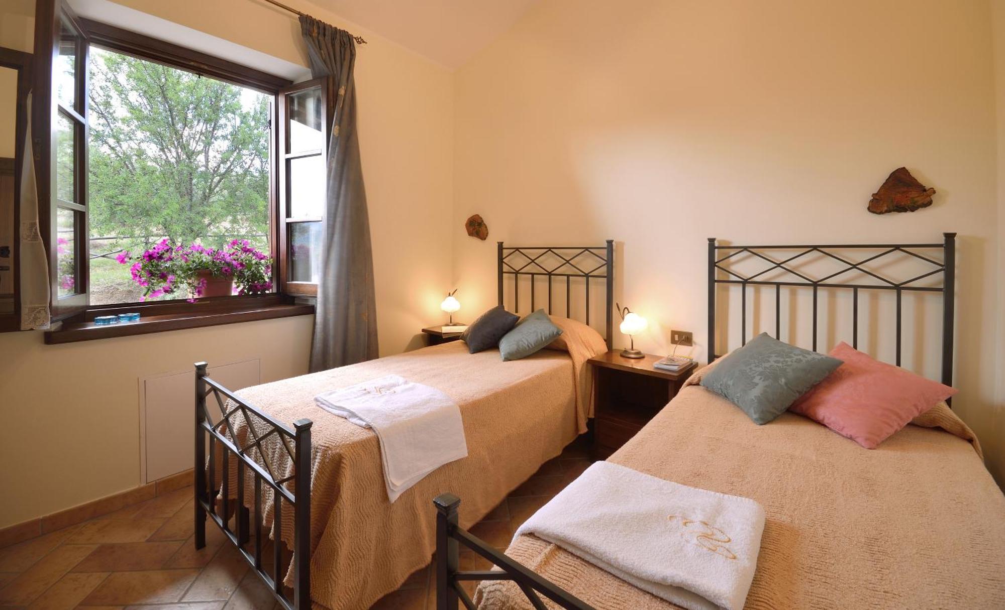 Agriturismo San Severo Passignano sul Trasimeno Δωμάτιο φωτογραφία