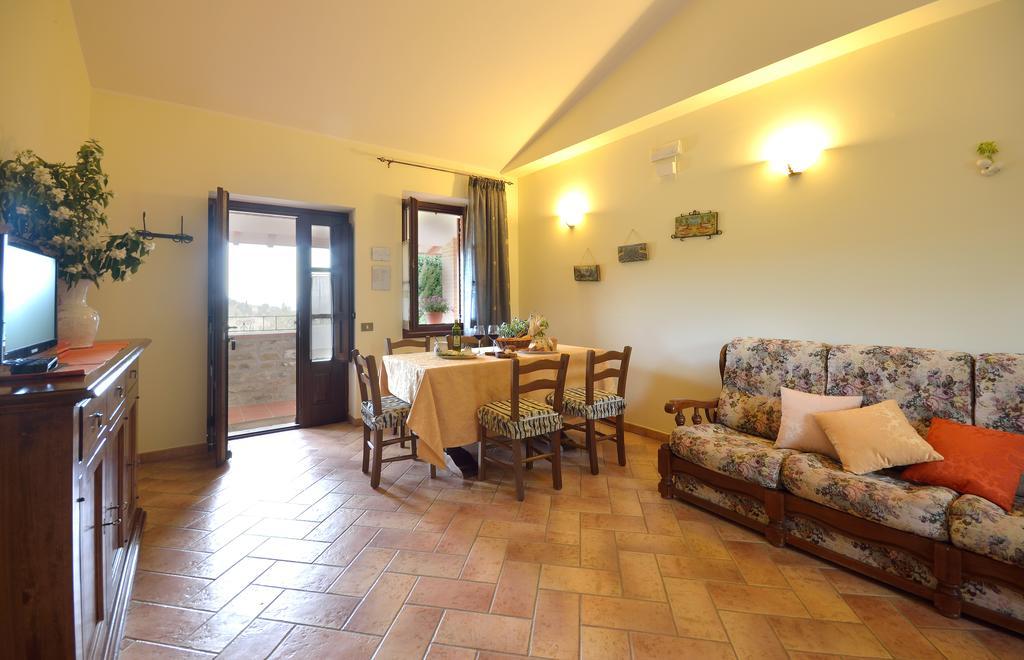 Agriturismo San Severo Passignano sul Trasimeno Δωμάτιο φωτογραφία
