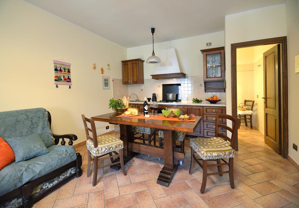 Agriturismo San Severo Passignano sul Trasimeno Εξωτερικό φωτογραφία