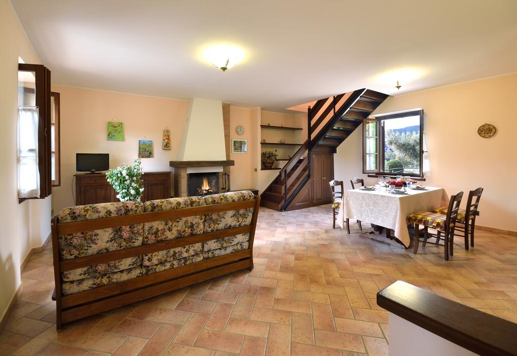 Agriturismo San Severo Passignano sul Trasimeno Εξωτερικό φωτογραφία